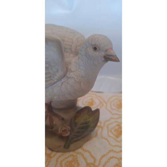 Andrea by Sadek Hummingbird & Royal Crown Dove Figurine Pair – 1980s Porcelain - Picture 12 of 12